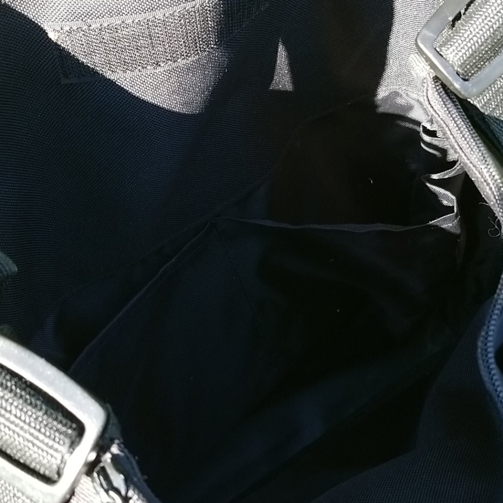 🎒COOKIE LEE MESSENGER BAG - Picture 9 of 12
